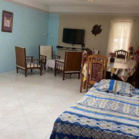 Justice Seaview Apartment Le Morne Eksteriør billede